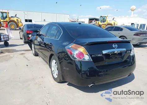 2011 Nissan Altima 2.5 S z USA, uszkodzony, nr VIN 1N4AL2APXBN482717